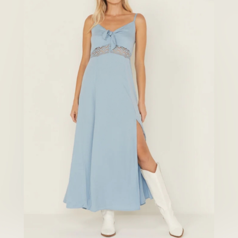 NWT Idyllwind Wisteria Tie Front Sleeveless Maxi Dress Blue Size Medium